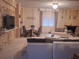 Kota Apartman - Stavros - 2