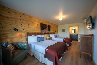 The Woodsman Lodge - 5