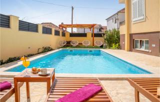 2 Bedroom Awesome Apartment In Zadar - 0