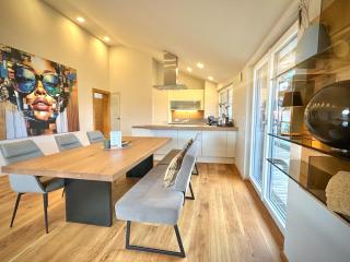 "FIVE" Premium Apartments Seekirchen - exklusive 4-Zi-Penthouse-Wohnung - Seekirchen am Wallersee - 0