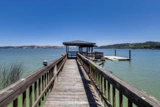 Dock, Slip and Launch Waterfront Home on Clear Lake - 9