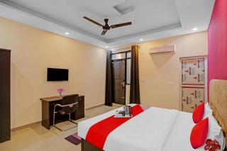 Hotel O Sunshine - Kalkaji Devi - 3