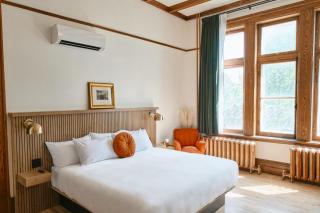 Hôtel Château Cran Chaud Chicoutimi - 8