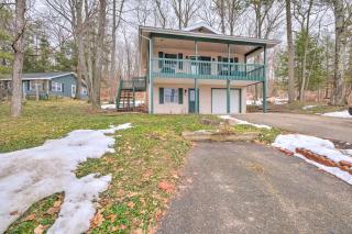 Walloon Lake Vacation Rental Walk to Water! - 8