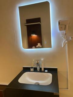 Luxury studio with self check-in - 6