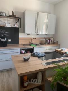 Große Ferienwohnung in einer Villa im Grünen - Neustadt am Kulm - 4