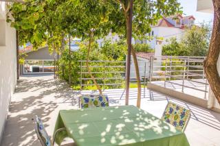 Apartments in Seget Donji 7429 - Trogir - 3
