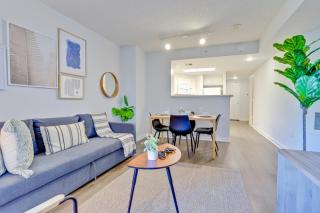 Top Location in Ballston - Pool & Gym Access - 4