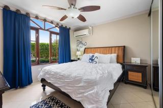 Spacious Villa near Beaches w Pool Sunset Deck - Palm-Eagle Beach - 1