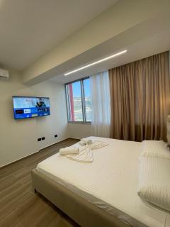 Glass House Apartment Vlore - Valona - 6