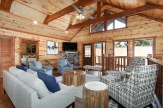 Grace Woods Retreat with Indoor Pool Sleeps 22 - 6