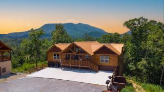 Grace Woods Retreat with Indoor Pool Sleeps 22 - 3