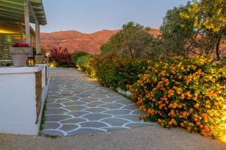 Holidays In Ios - Mylopotas - 6