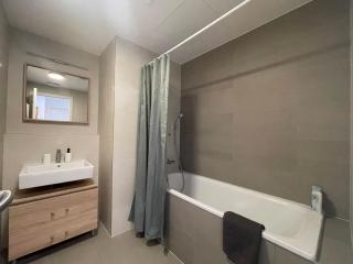 SAG Sky park castle wiev Free parking Free wifi - 3