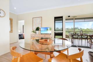 Oleander Escape Lake Front Retreat - Yungaburra - 3
