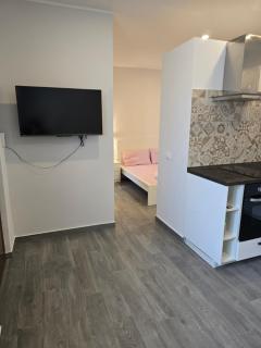 adriano house - 4