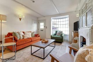 Fishermans Cottage - 1