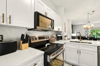 Near Disney Balcony and Grill Resort Amenities Community Pool - 0