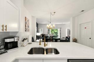 Near Disney Balcony and Grill Resort Amenities Community Pool - 2