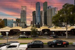 Central Spot City Views near Trams - Melbourne - 0