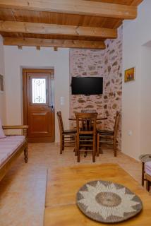 To Spitaki Traditional Stay on Rodia Village Square - 4