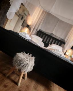 Boutique Hotel & Event Center - 6