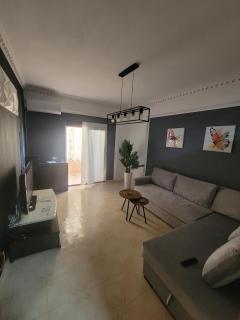 Mei Apartment Near The Sea - Durrës - 9