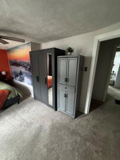Spacious 3BR Northside Stay Master 2 Full Baths - Pittsburgh - 1