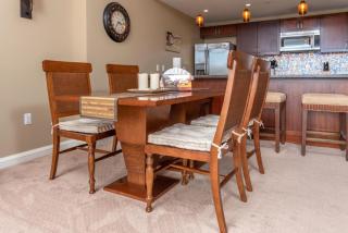 KBM Resorts Spacious 4-Bedroom Honua Kai Collection Multi Unit Listing Same Floor Ocean Views 2 Free Rental Cars HKK-22529 - 7