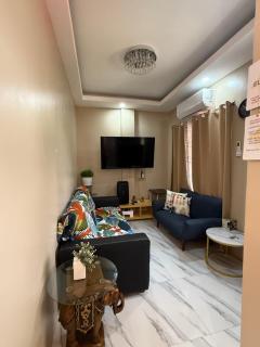 A Suburban Haven, top floor unit with Balcony- at Camarin Caloocan City!! - - 6