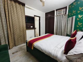 Kalkaji Hotel - New Delhi - 0
