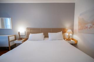 Hotel Les Arcades - 1