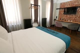 Taksim Avenue - 1