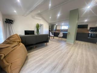 Superbe Appartement Atypique Combles - Neuf avec Vue - Narbonne - 6