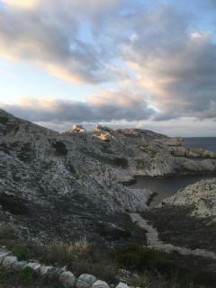 Cozy studio on Frioul Island and terrace Beaches and port just two mn away - 4