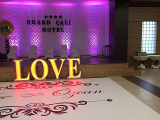 Grand Cali Hotel - 1