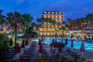 Trendy Palm Beach Adults Only - 0