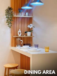 Debbie's Modern 1 BR Condo Unit - 2