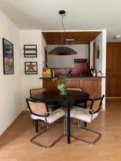 Charmant appartement, hyper central, à 2 min de tout, énorme terrasse privée et parking couvert - Crans-Montana - 9