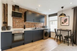 Stylish central apartment for 2 people free parking - 1