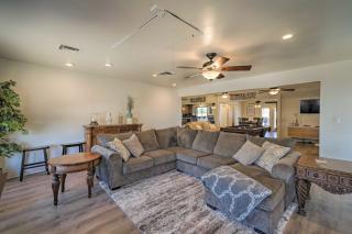Putting Green and Pool Table Lake Havasu City Gem! - Lake Havasu City - 7