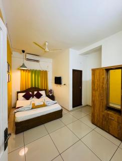 Pearl Regency Service Apartments - 0