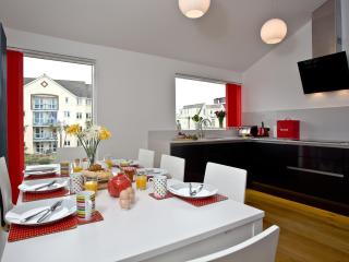 Above Towan At 8 Quay Court - 6