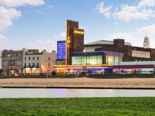 Fish N Ships - Margate - 7