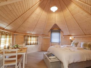 Little Luxe Lodges 2 - 4