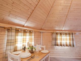 Little Luxe Lodges 2 - 3