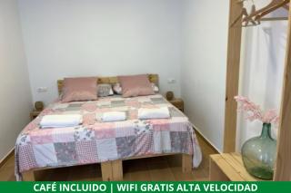 ALZIRA BONITA Apto con terraza y cama balinesa les barraques - Alzira - 0