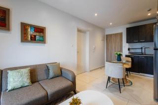 Kancha Homes Modern Luxury Stay Loxhood House - 8