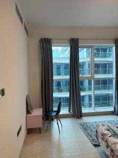 Cozy Room in a shared Apartment - Abu Dhabi - 8