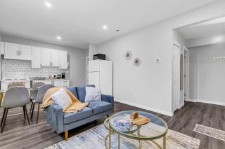 Chic Getaway | 1BR Suite w/ Parking & AC - Windsor - 6